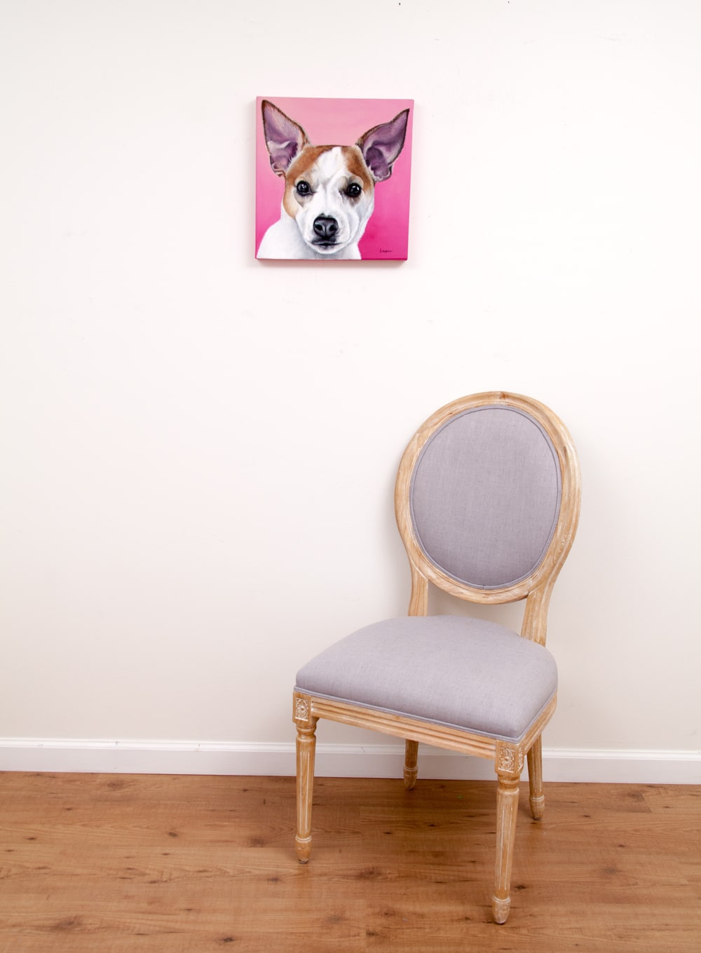 Custom dog portrait of a jack russell and chihuahua dog by fine arts painter Erica Eriksdotter, with chair