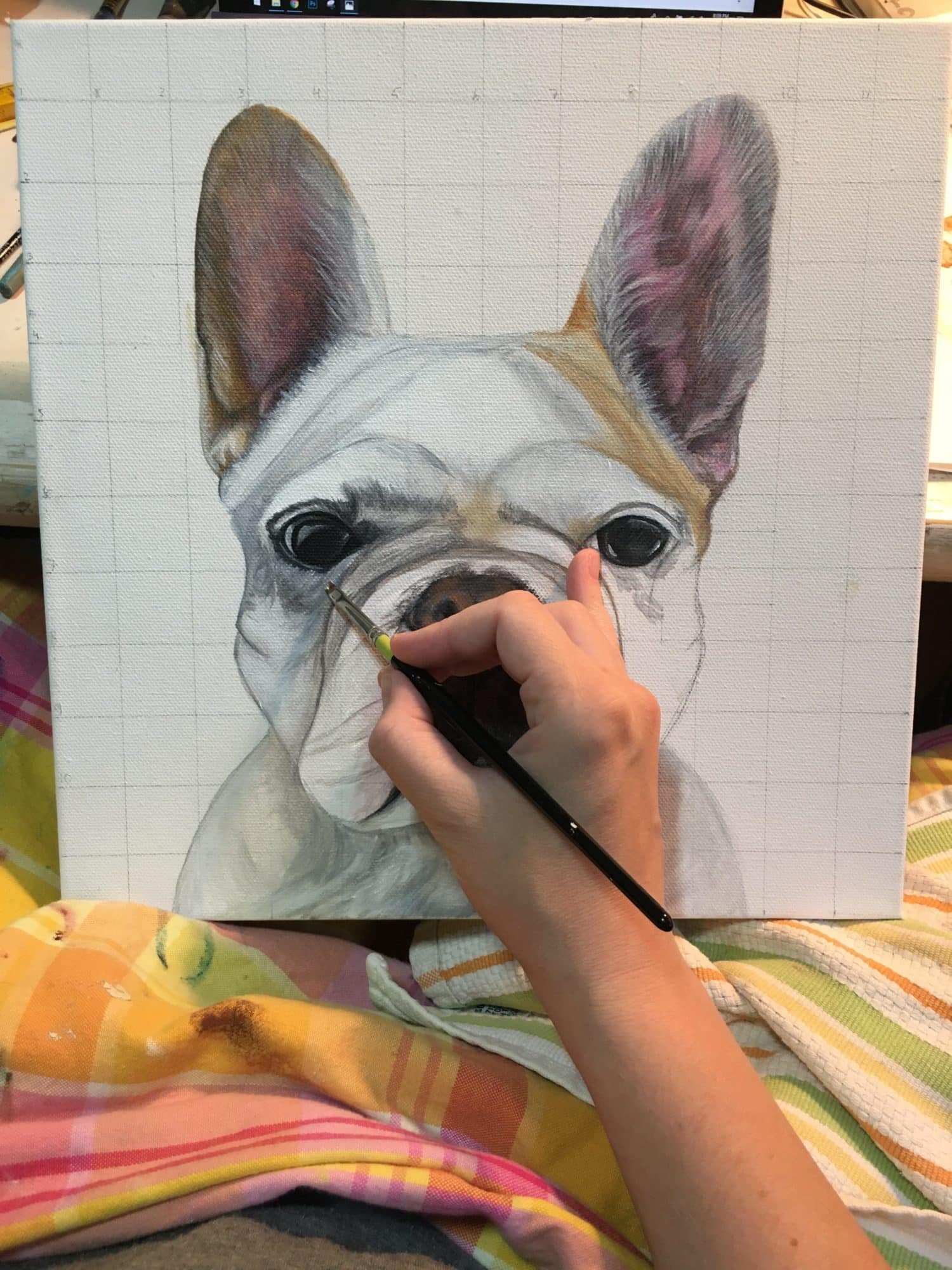 Erica Eriksdotter paints an original painting of a french bulldog